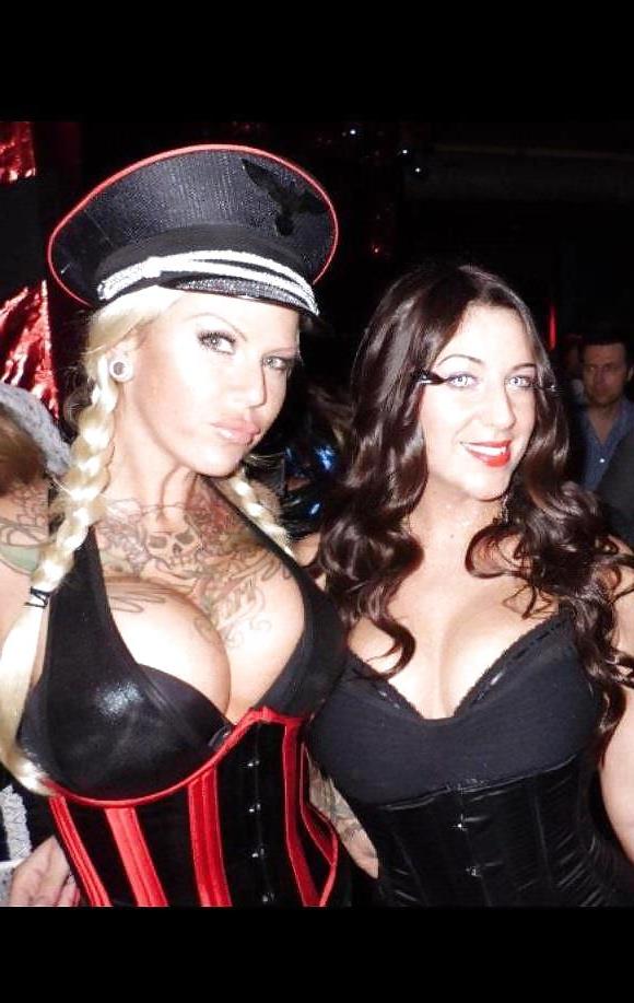 22P Even MORE Hot Blonde Tats and Huge Tits