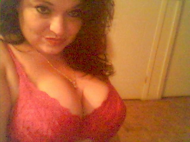 25P I'm just a n8gga that loves titties!!!  