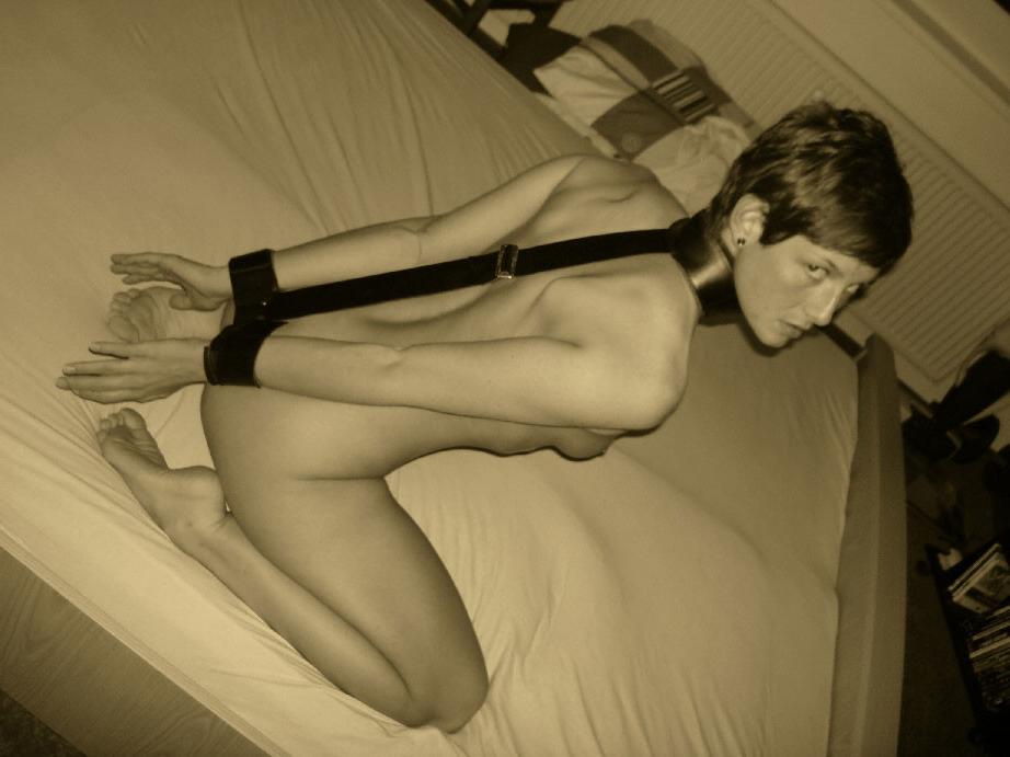 20P Cute amateur couple homemade hardcore action