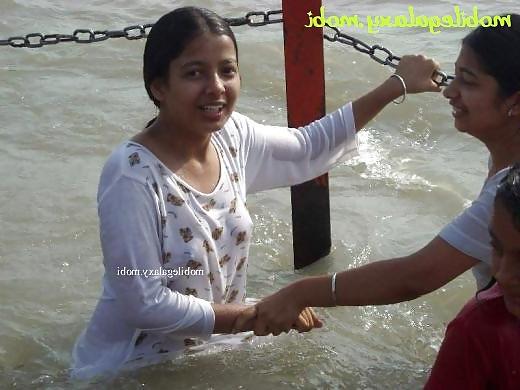 15P Beautiful Indian Girls 2-- By Sanjh