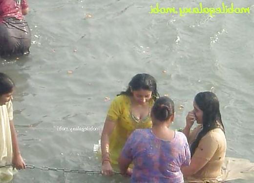 15P Beautiful Indian Girls 2-- By Sanjh