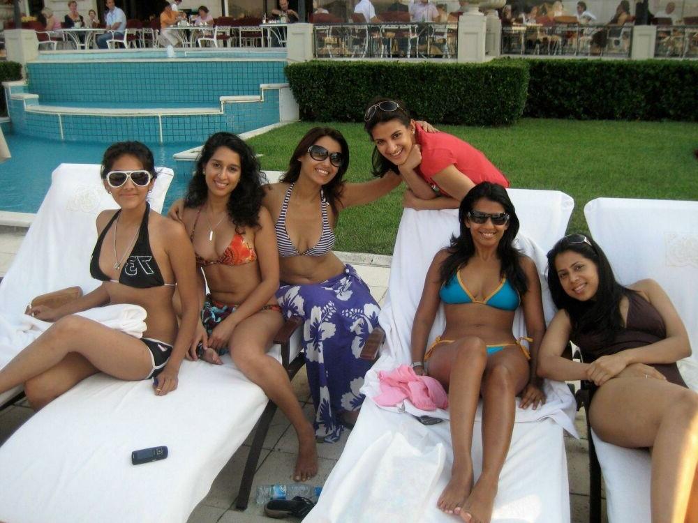 15P Real indian gfs are posing and naked gallery 14