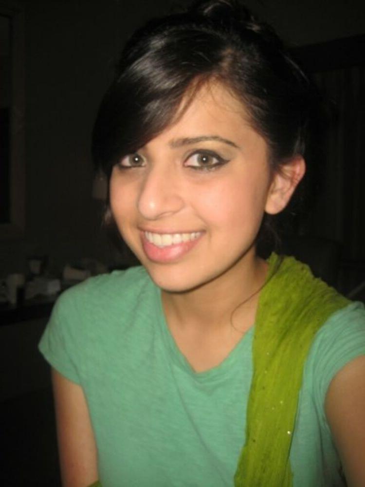 15P Real indian gfs are posing and naked gallery 23