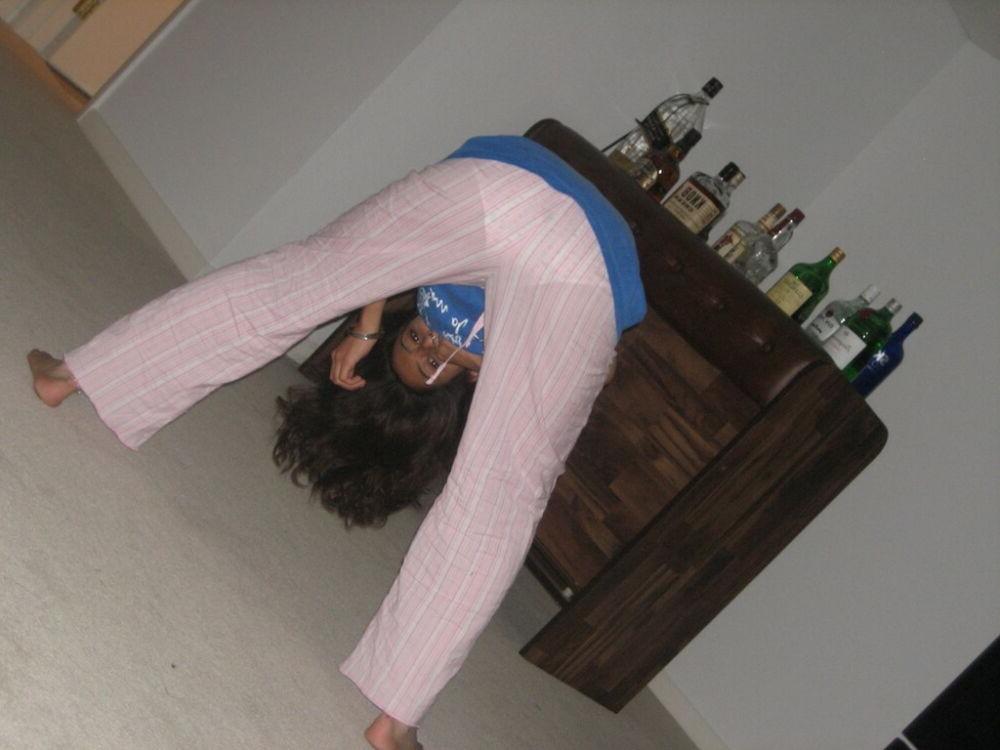 15P Real indian gfs are posing and naked gallery 4