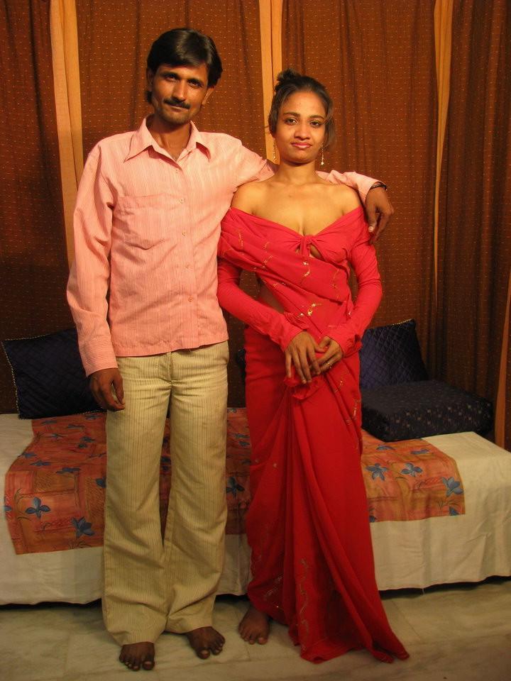 6P Indian babe gets fucked
