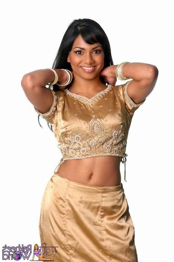 16P Sexy indian babe teasing
