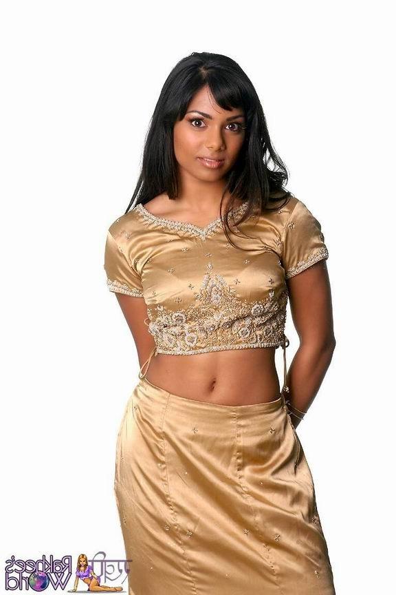 16P Sexy indian babe teasing