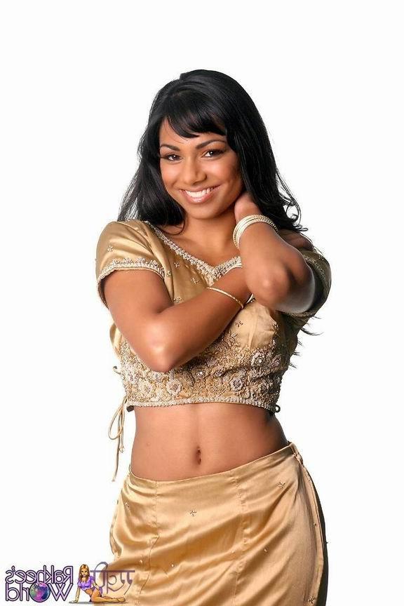 16P Sexy indian babe teasing