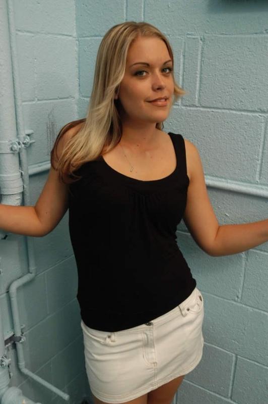 20P Hot Blonde Babe Sucks Massive Black Cock