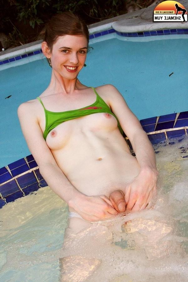 16P Slender American Shemale Strokes Her Cock In A Jacuzzi