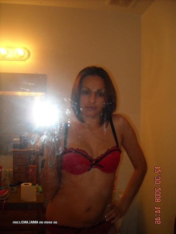 15P Hot and sexy amateur Spanish chicas