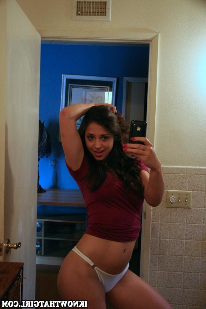 16P Smoking hot latin amateur takes pix of her pussy and huge boobs