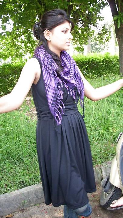 20P Sexy indian girl