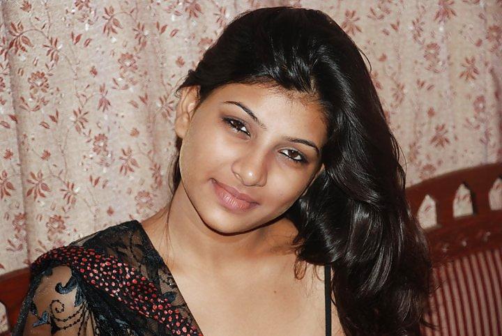 20P Sexy indian girl