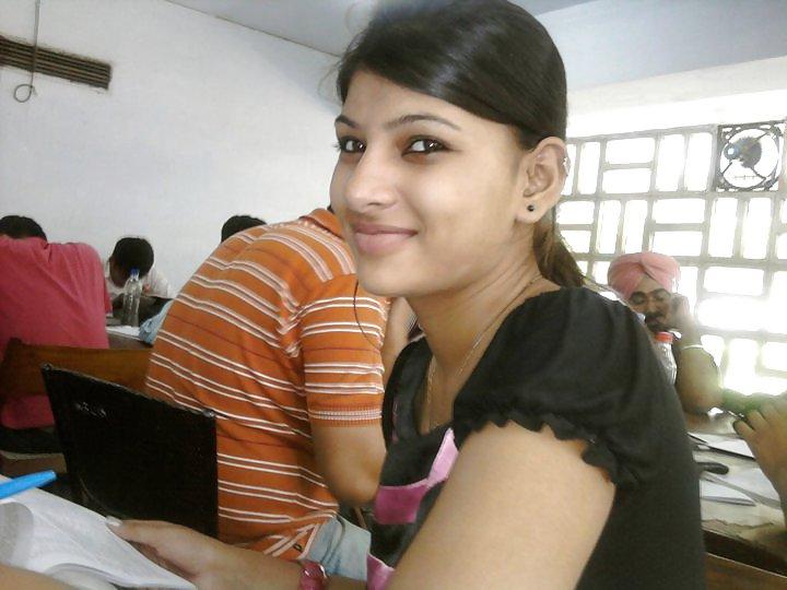 20P Sexy indian girl