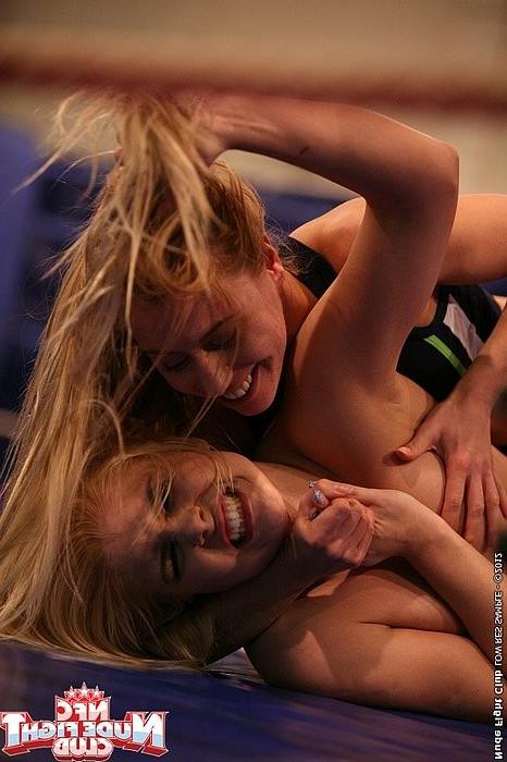 16P Brandy Smile blonde dominant lesbian in sex catfight with Nikky