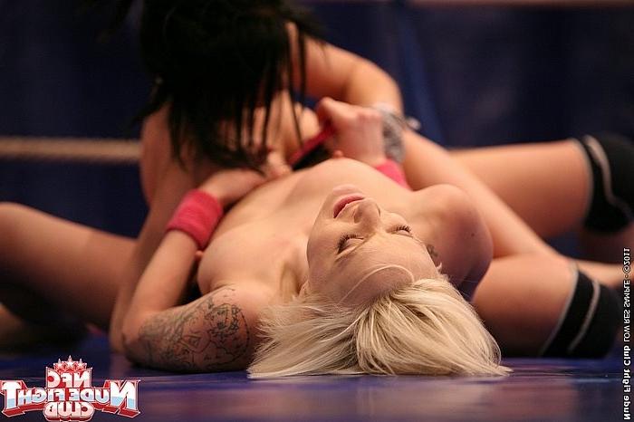 16P Lucy Belle babe in catfight with lezdom Paige Fox