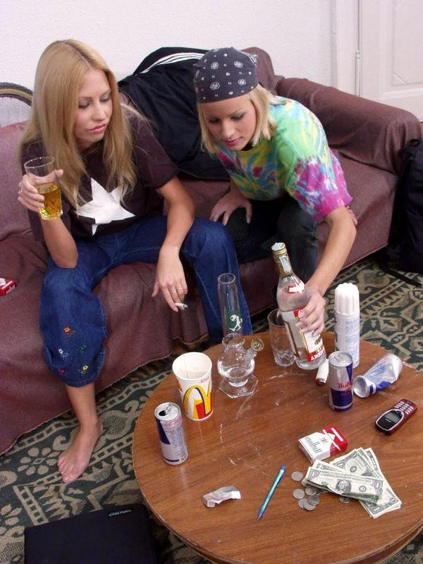 16P Hot blonde teens kiss