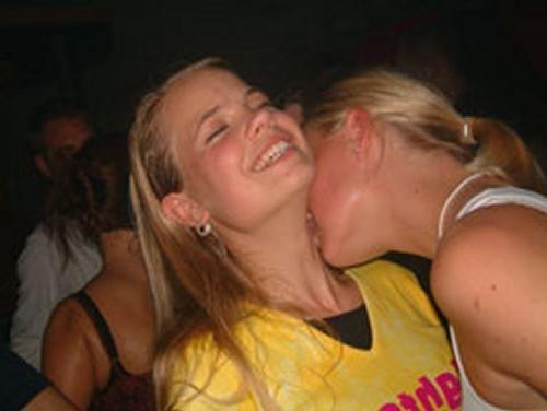 16P Drunk raver girls caught kissing