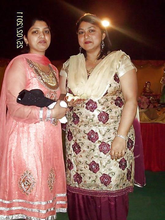 25P Sexy indian..no porn