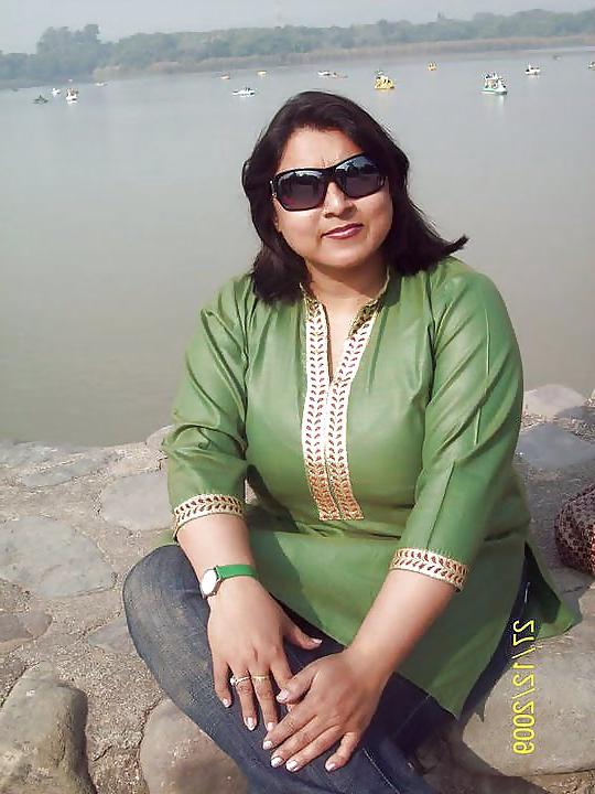 25P Sexy indian..no porn