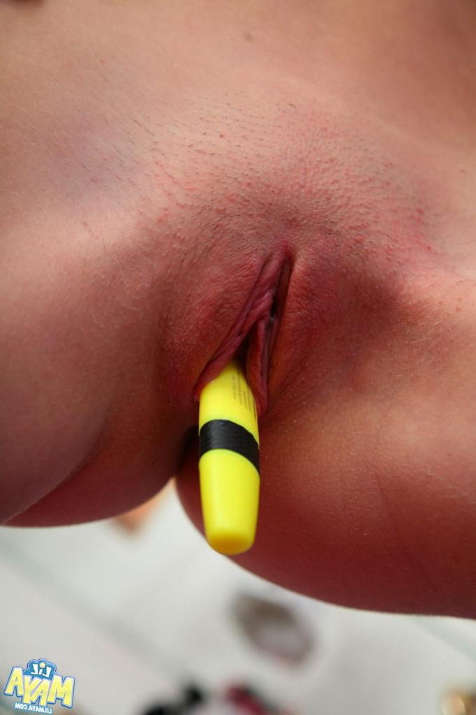 15P Petite eighteen year old masturbates with magic marker close up