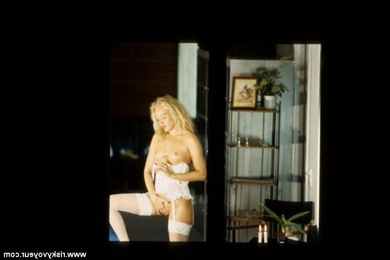 16P Unsuspecting blonde cutie caught masturbating