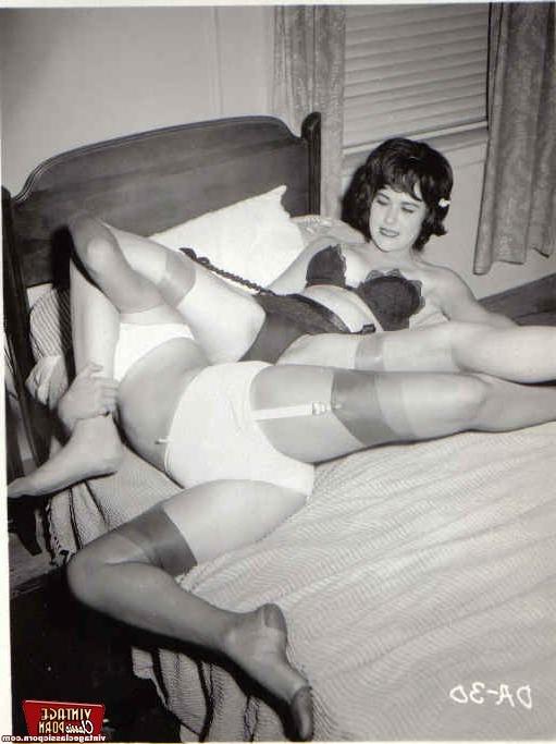 12P Crazy and vintage lesbians wrestling fifties party
