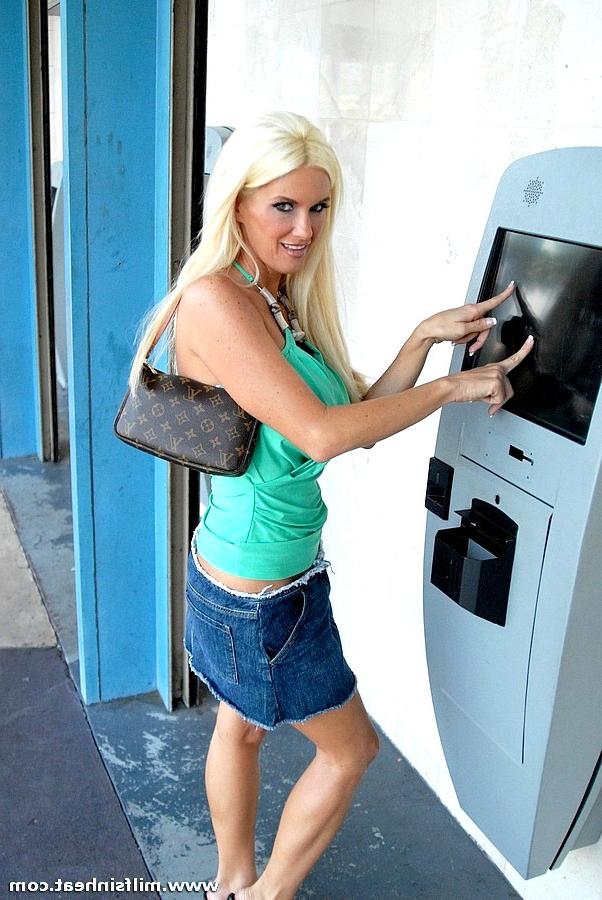 15P Sexy blonde with massive boobies makes out with strange guy