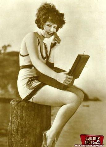 12P Naughty vintage ladies posing nude outside in the garden
