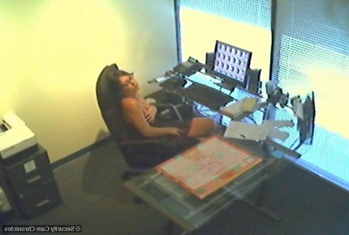 16P Naughty receptionist caught masturbating in the office