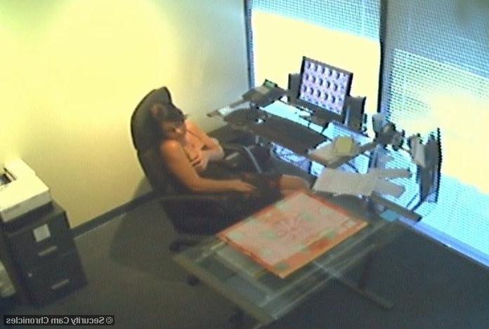 16P Naughty receptionist caught masturbating in the office