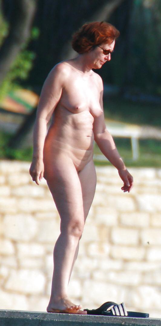 20P Naked outdoor 3 (small tits special)