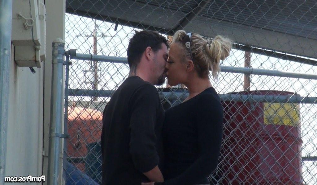 16P Shameless blonde slut caught fucking in public