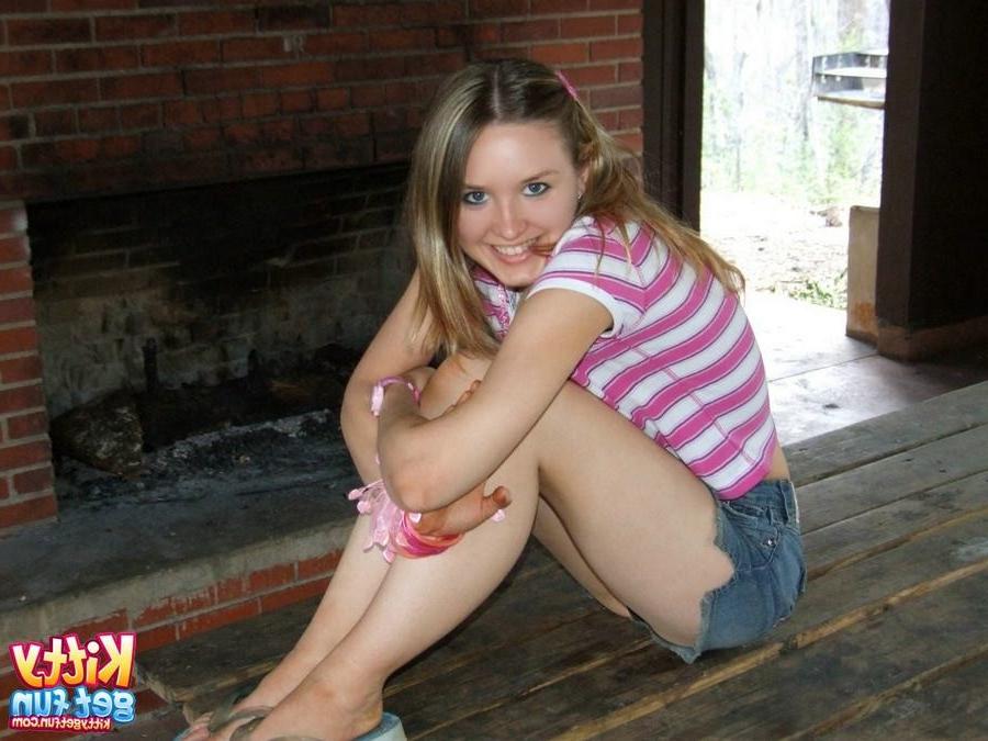 15P Perky teen Kitty Karsen flashes tiny tits outdoors