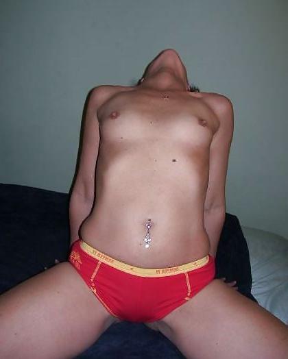 25P Small tits.