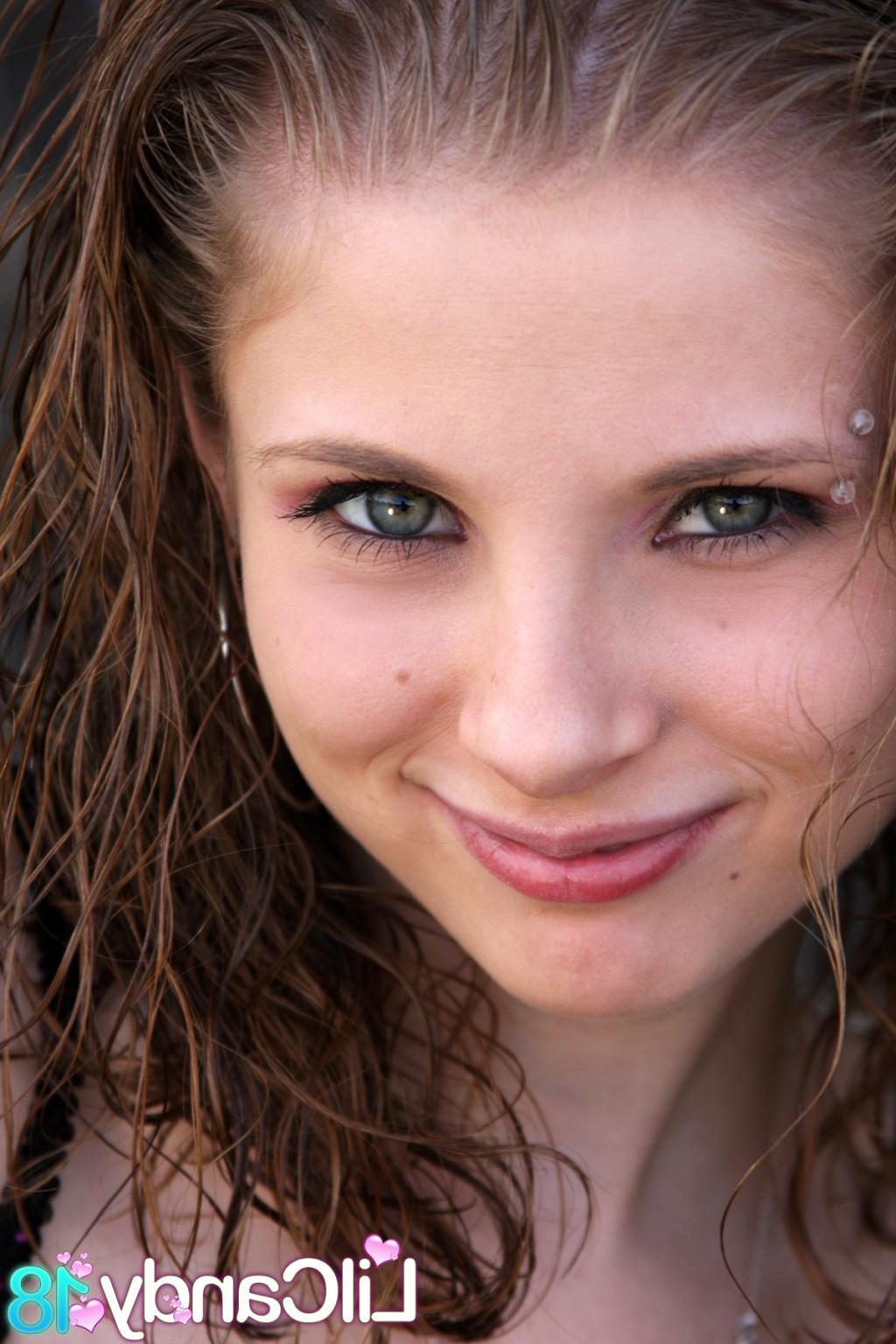 16P Little teen girl