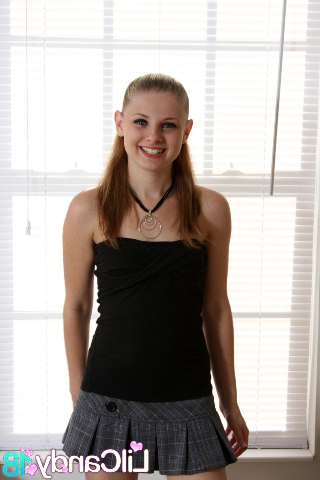 16P Little teen girl