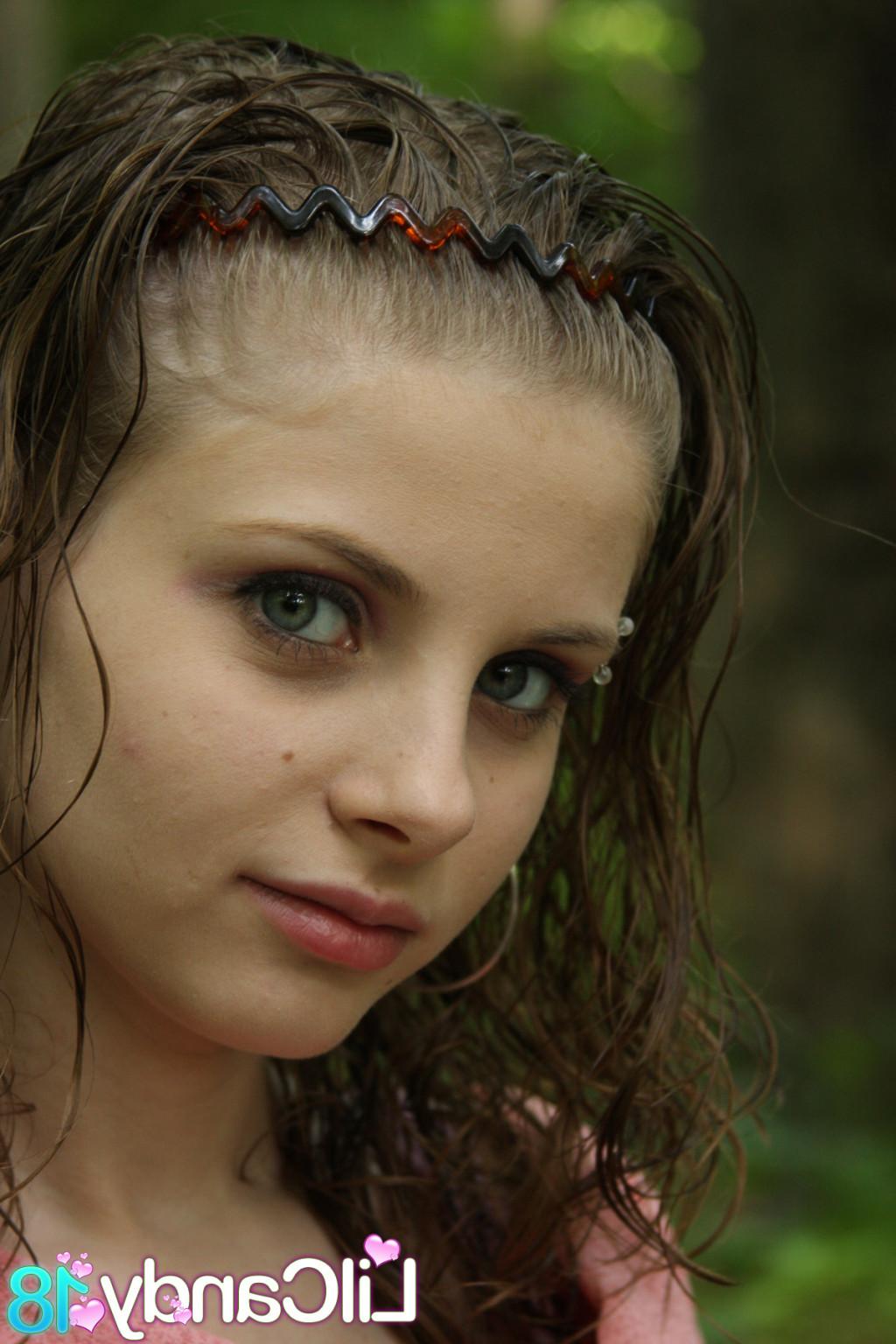 16P Little teen girl