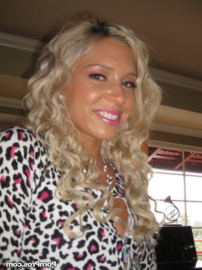 15P Petite Kacey Jordan has fun with a camera at home