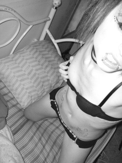 12P Sweet Emo Girls Exposing Soft Pale Flesh