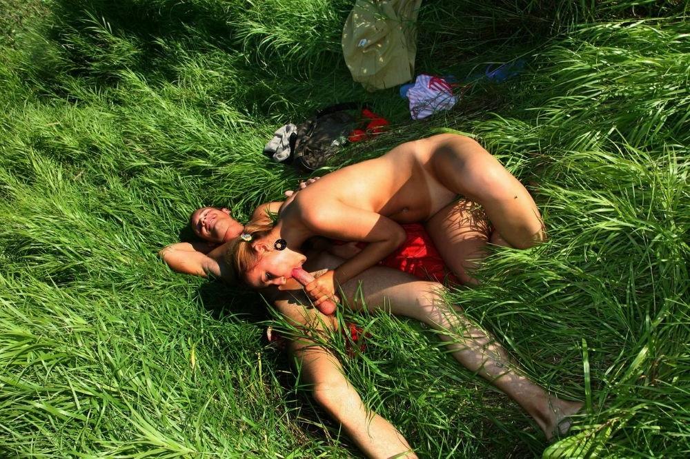 15P Petite teen sucks her boyfriends hard cock outside