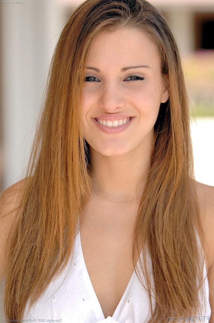 15P Cute petite brunette teen babe flashing her pussy