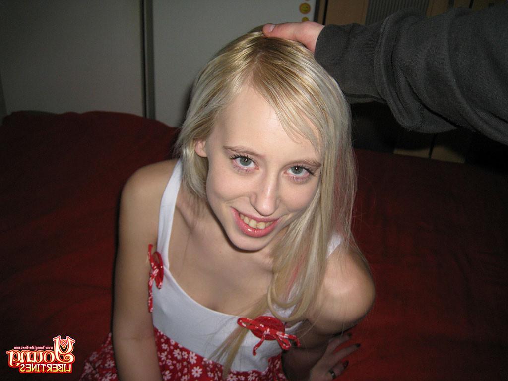 16P Private photos of shy 18 year old girlfriend sucking cock