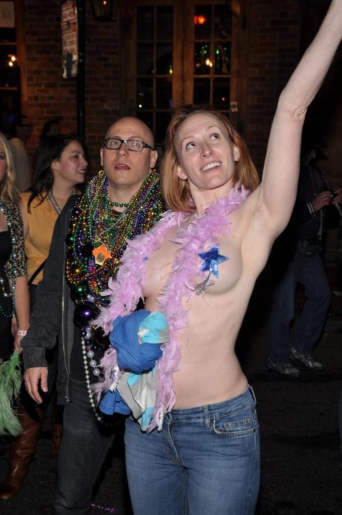 15P Mardi Gras Tit Flashing