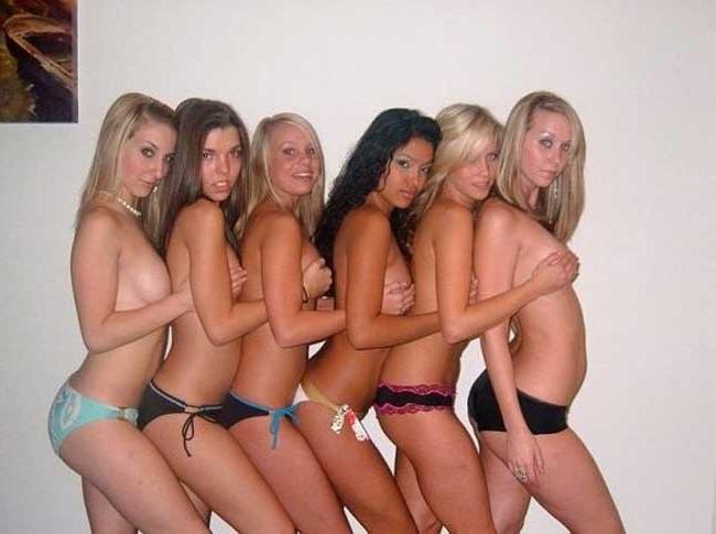 16P Crazy amateur teens flashing and topless with friends