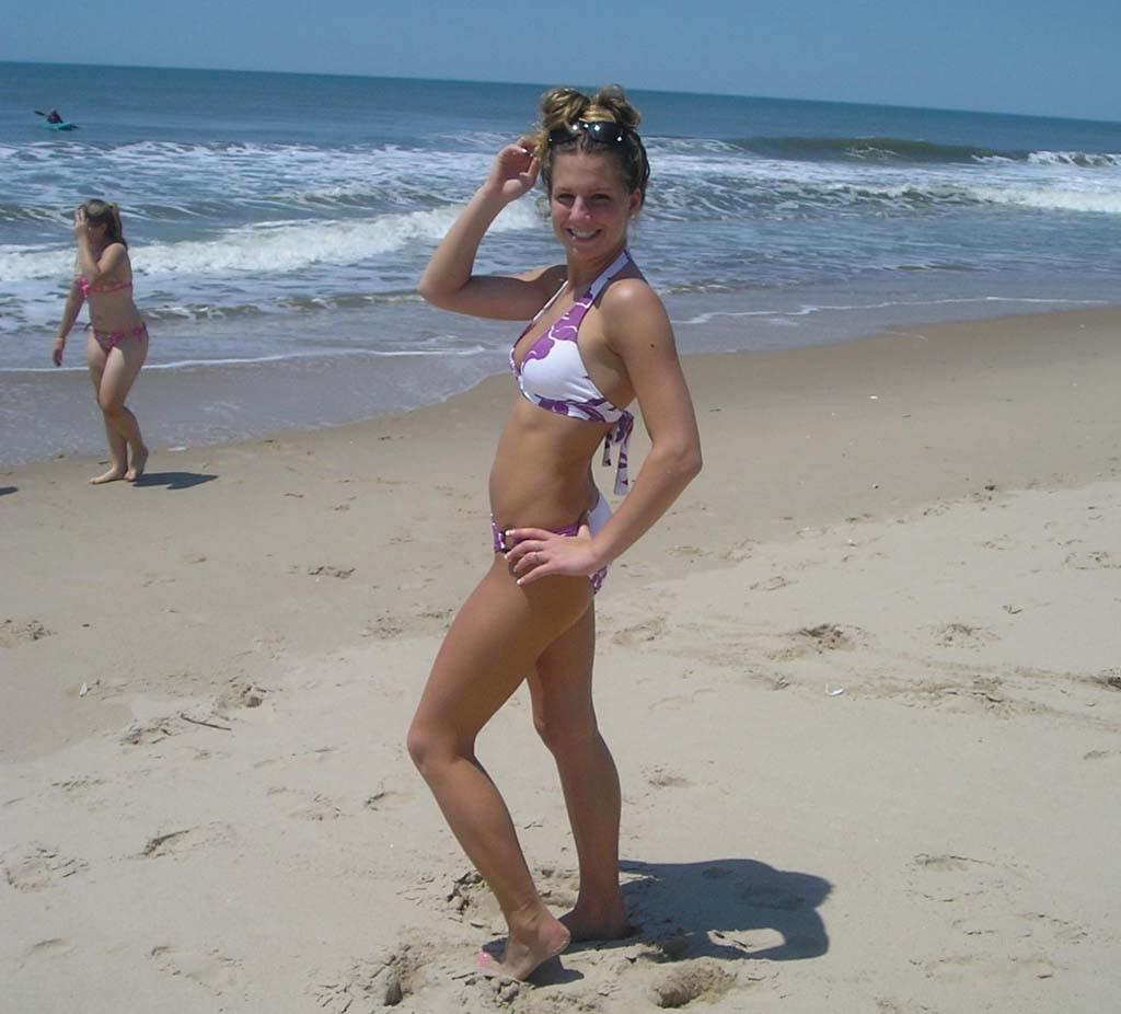 16P Assorted teen amateurs caught going topless in public
