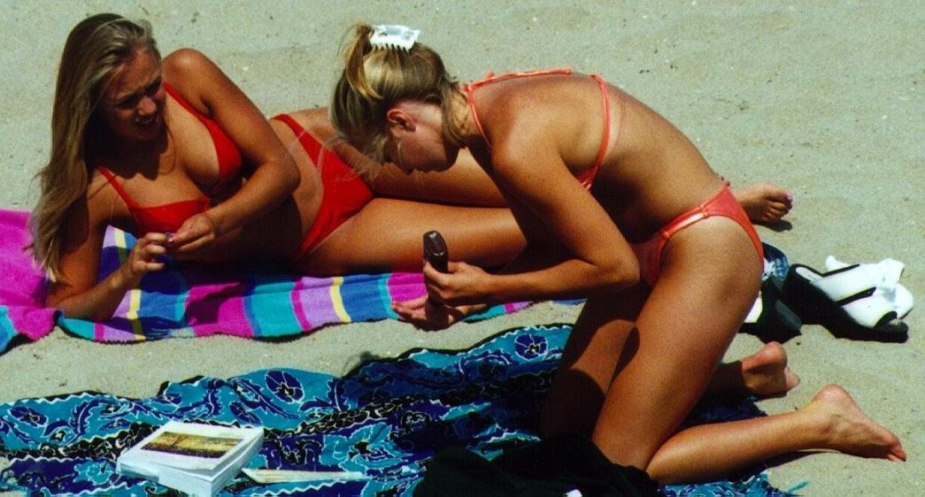 16P Assorted teen amateurs caught going topless in public