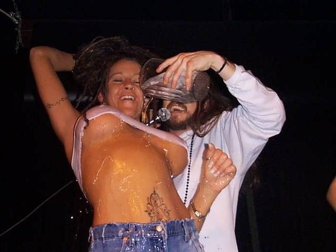 14P chicks naked at mardi gras and spring break