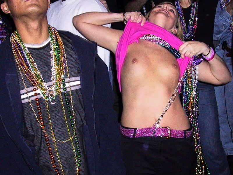 14P chicks naked at mardi gras and spring break